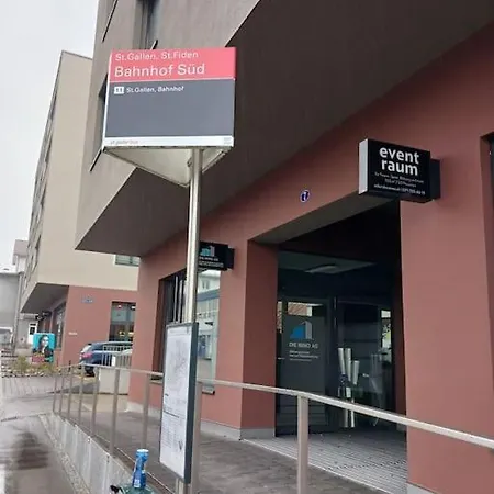 アパート Charmante Jugendstilwohnung Mit Tiefengaragenplatz *