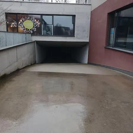 Charmante Jugendstilwohnung Mit Tiefengaragenplatz