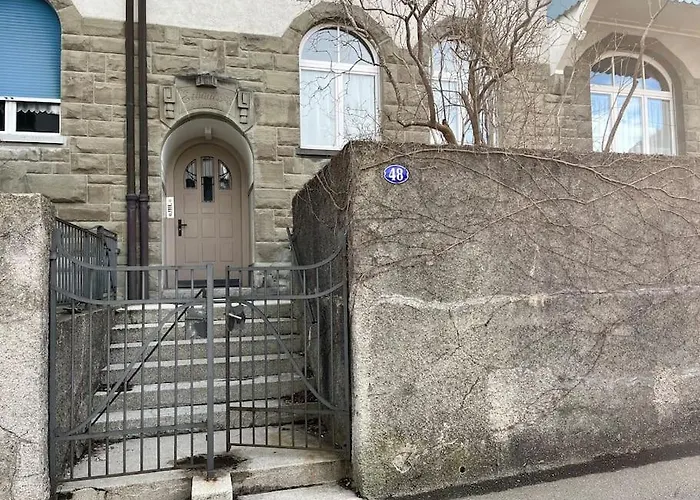 Apartment Charmante Jugendstilwohnung Mit Tiefengaragenplatz