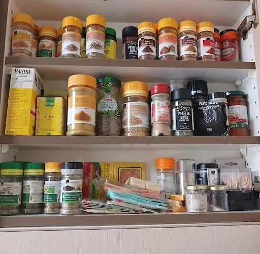 Charmante Jugendstilwohnung Mit Tiefengaragenplatz Apartment *