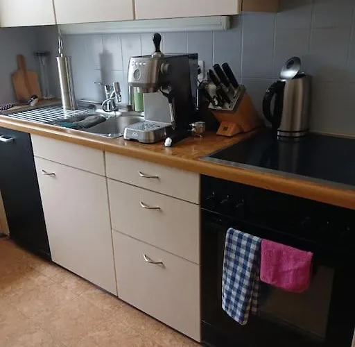 Charmante Jugendstilwohnung Mit Tiefengaragenplatz