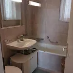 Charmante Jugendstilwohnung Mit Tiefengaragenplatz St. Gallen
