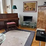 Charmante Jugendstilwohnung Mit Tiefengaragenplatz St. Gallen